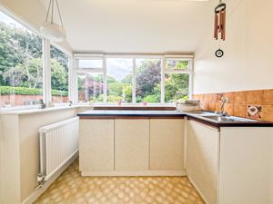 Photo 19- click for photo gallery